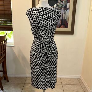 Ralph Lauren Black/White Geometric Pattern Cap Sleeve Gathered Dress Size 14